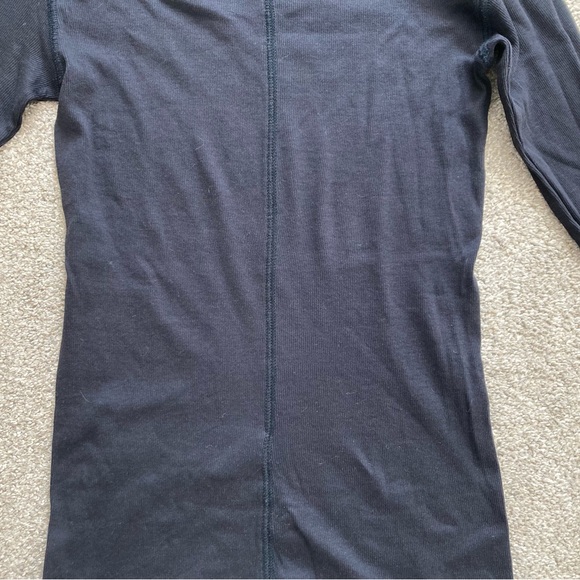 Everlane Micro Rib Turtleneck - Picture 5 of 5